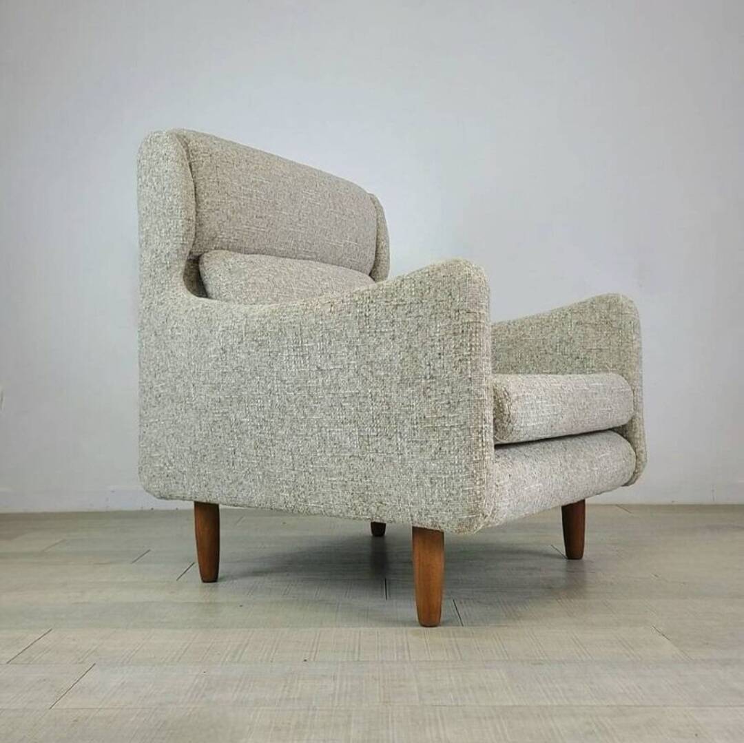 FS116 armchair called Dachshund design Michel Mortier edition Steiner vintage
