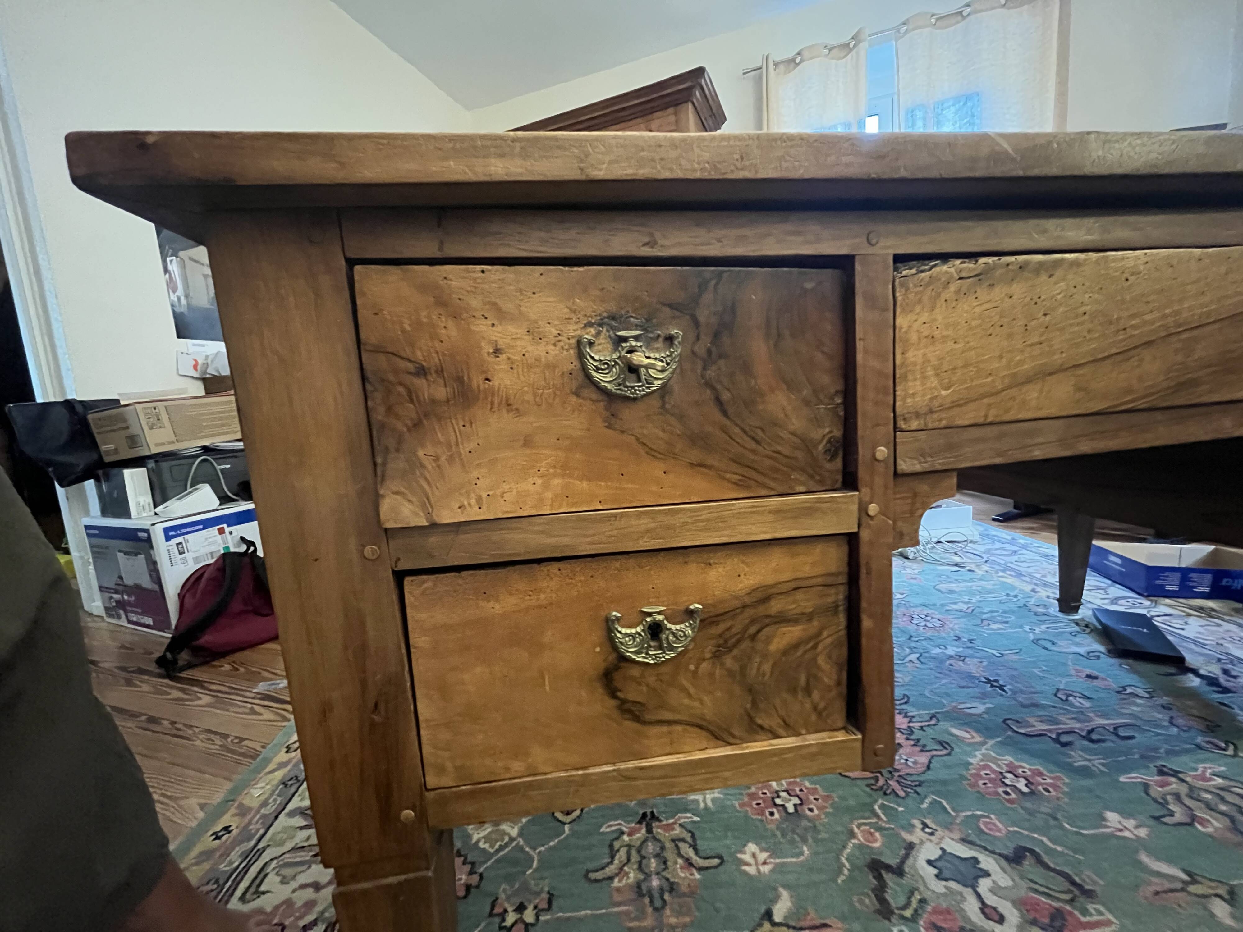 Bureau en noyer