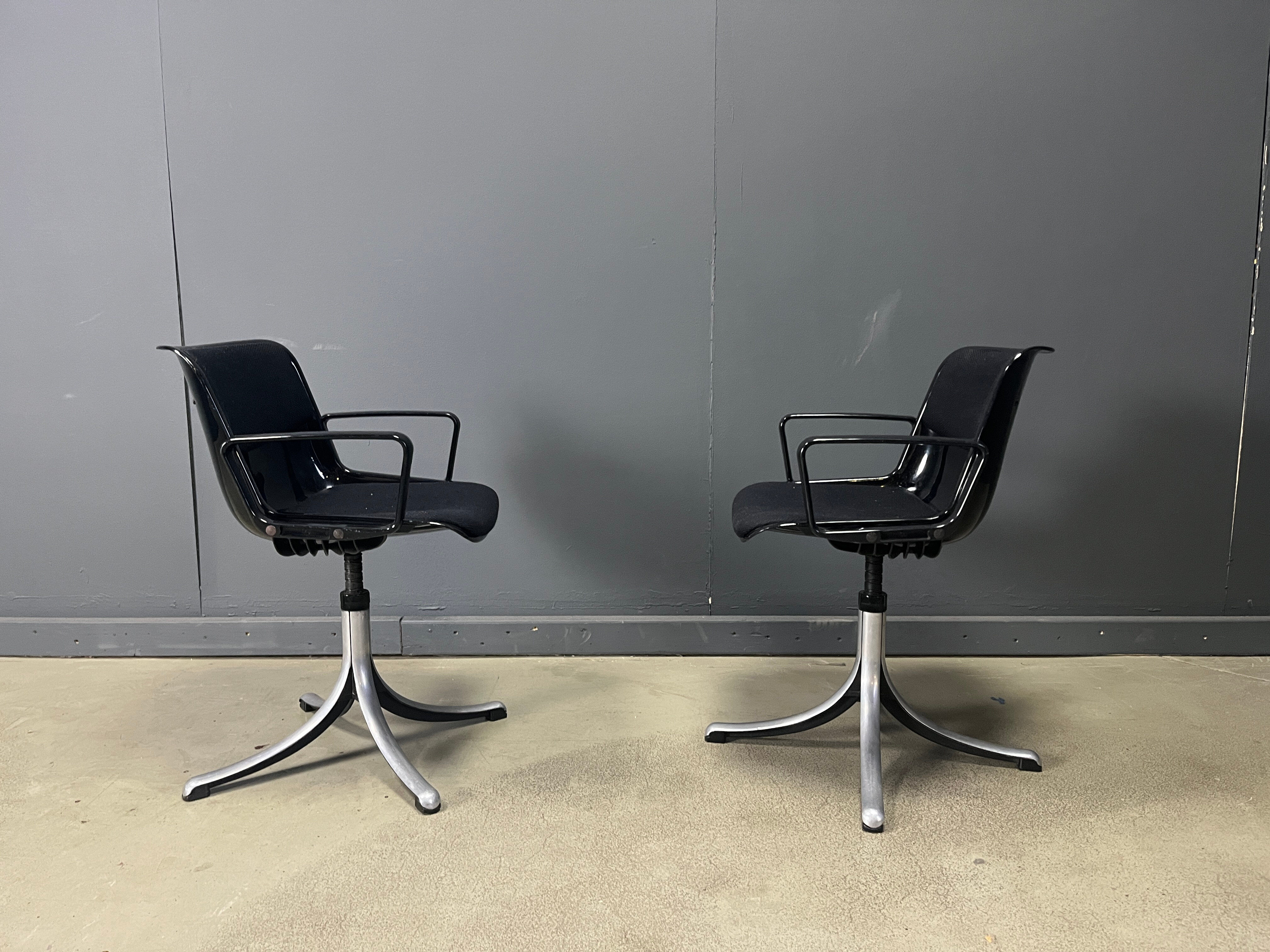 Chaises 'Modus' d'Osvaldo Borsani pour Tecno, années 1970 - ensemble de 2