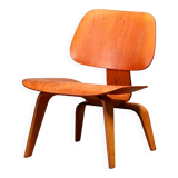 Charles & Ray Eames Early LCW Lounge Chair Red Aniline for Herman Miller