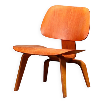 Charles & Ray Eames Early LCW Lounge Chair Red Aniline for Herman Miller