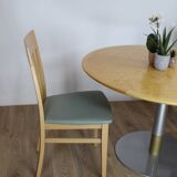 Round table with central base, wood top, 1970s