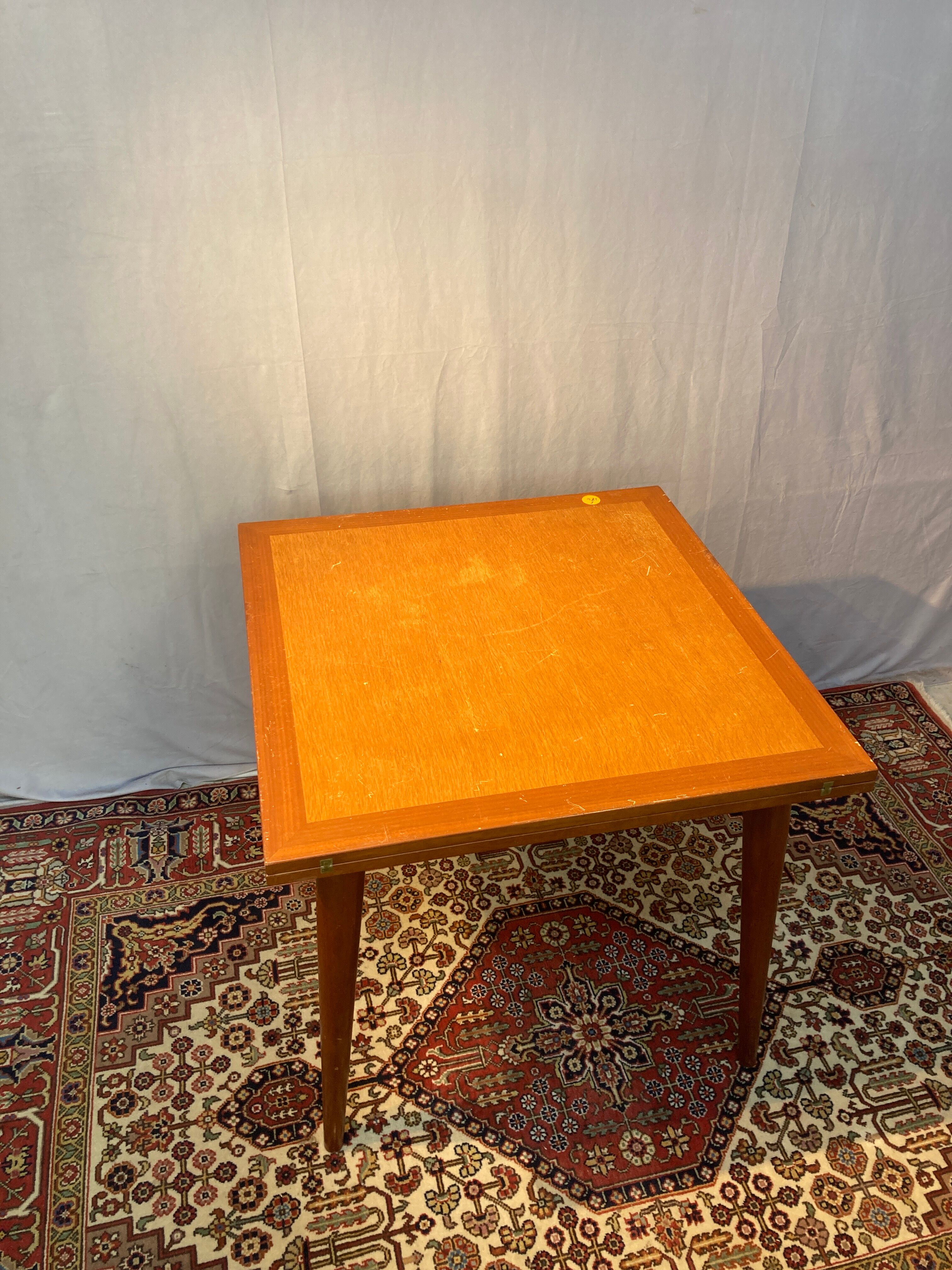 Folding vintage table
