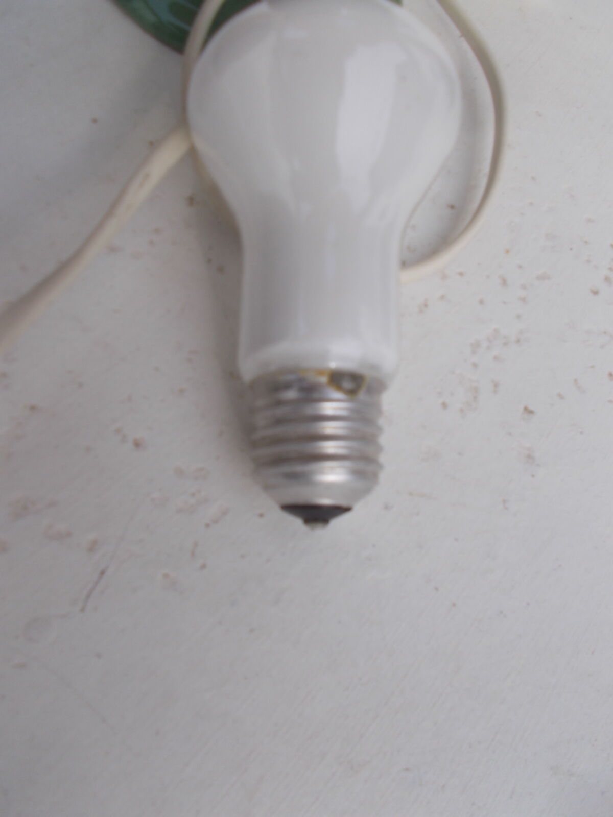 Vintage Deschuytener table or bedside lamp