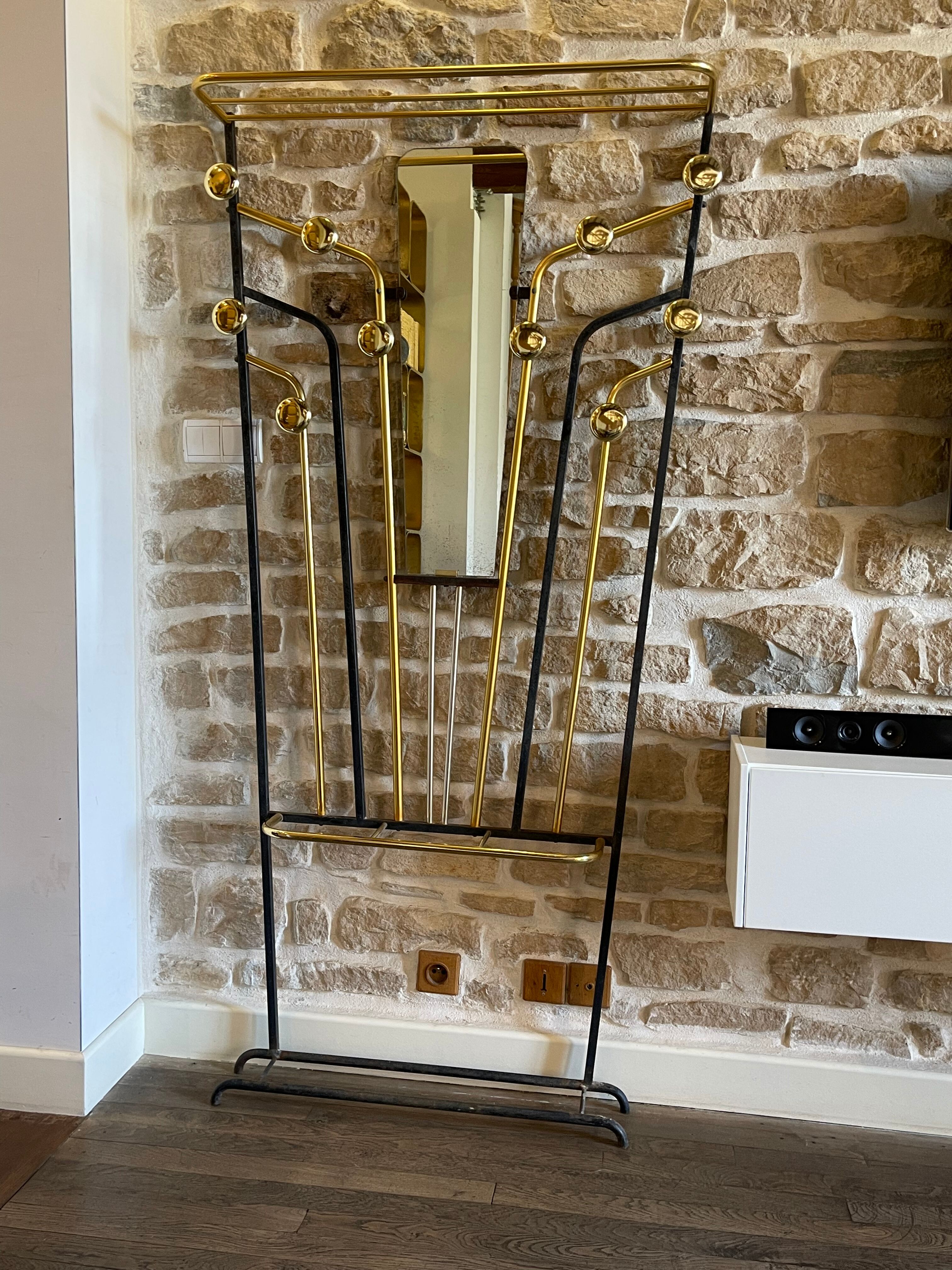 Vintage 50s/60s manante racks