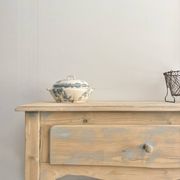 Petite console