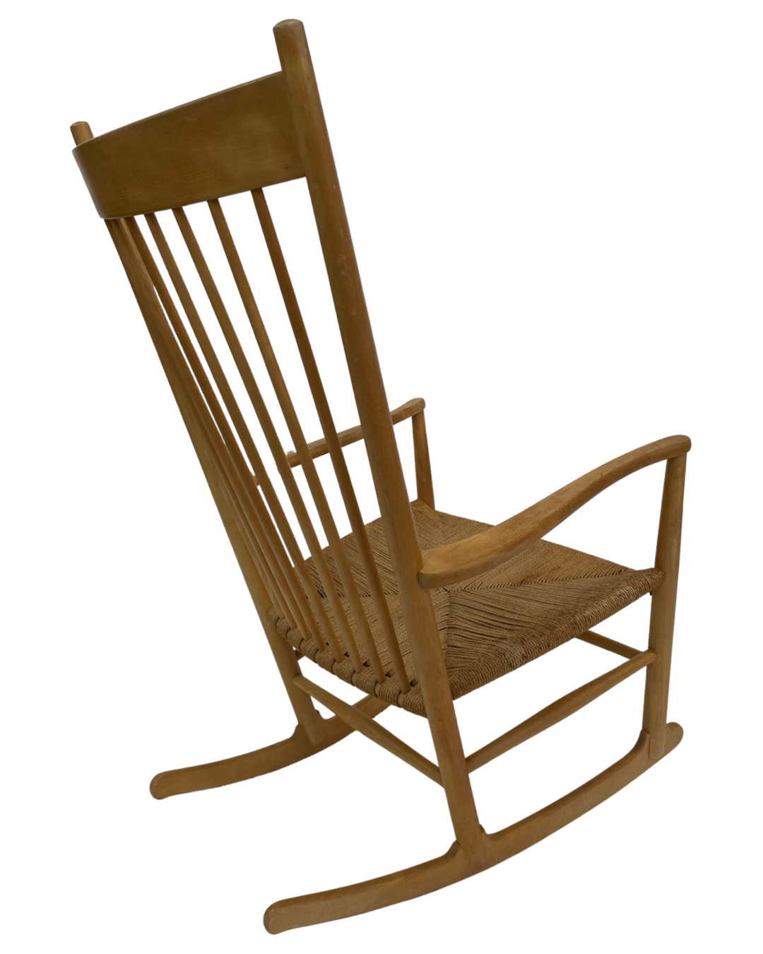 J16 rocking chair by Hans J. Wegner