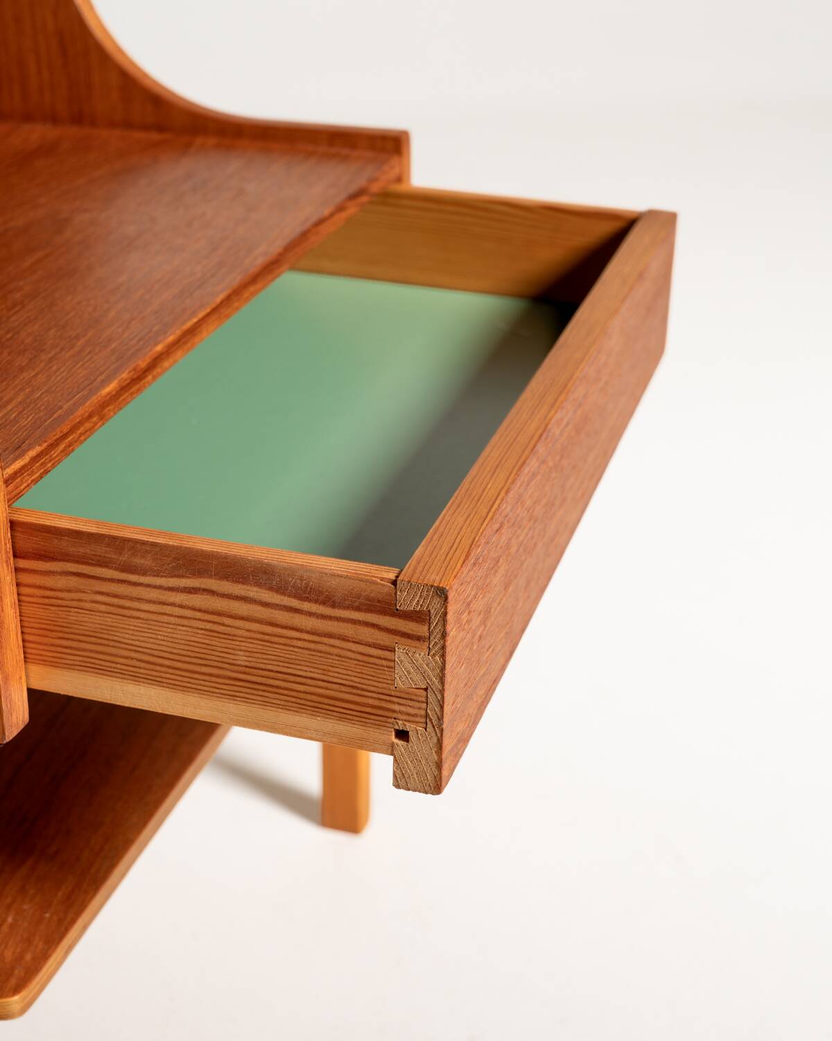 Swedish Teak and Beech Bedside Table by AB Carlström & Co Möbelfabrik, 1960