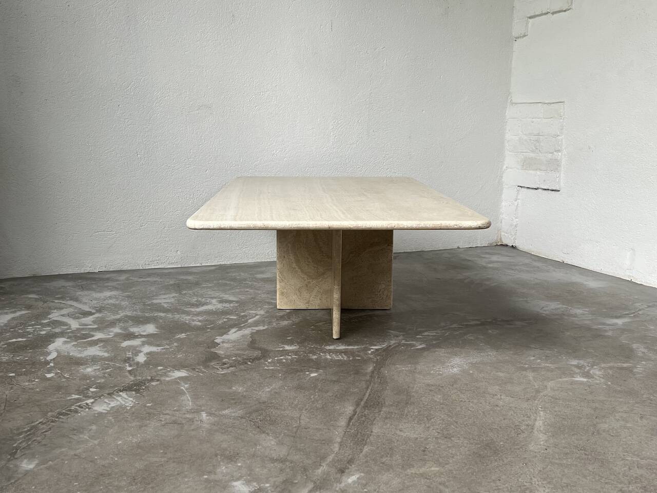 Travertine coffee table, Italy, 1980s
