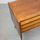 Bureau en bois du milieu du siècle