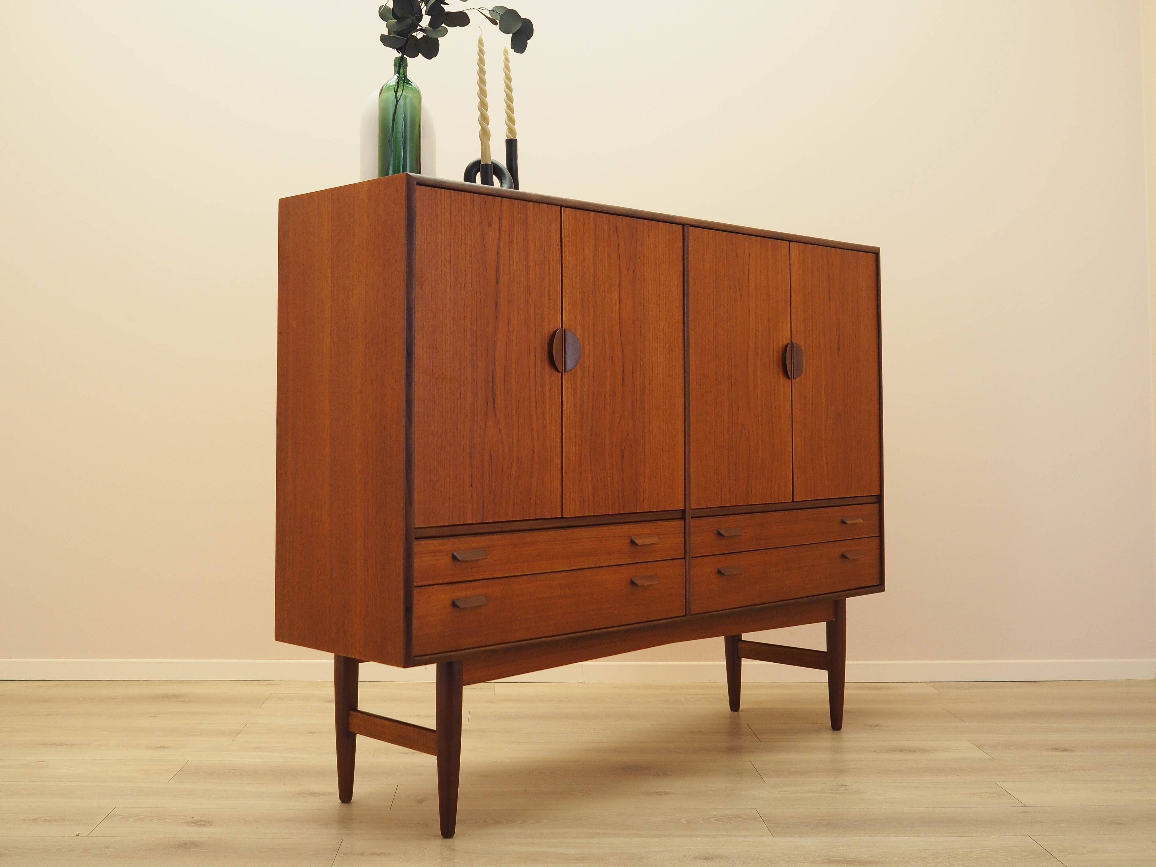 Buffet danois en teck, années 1960