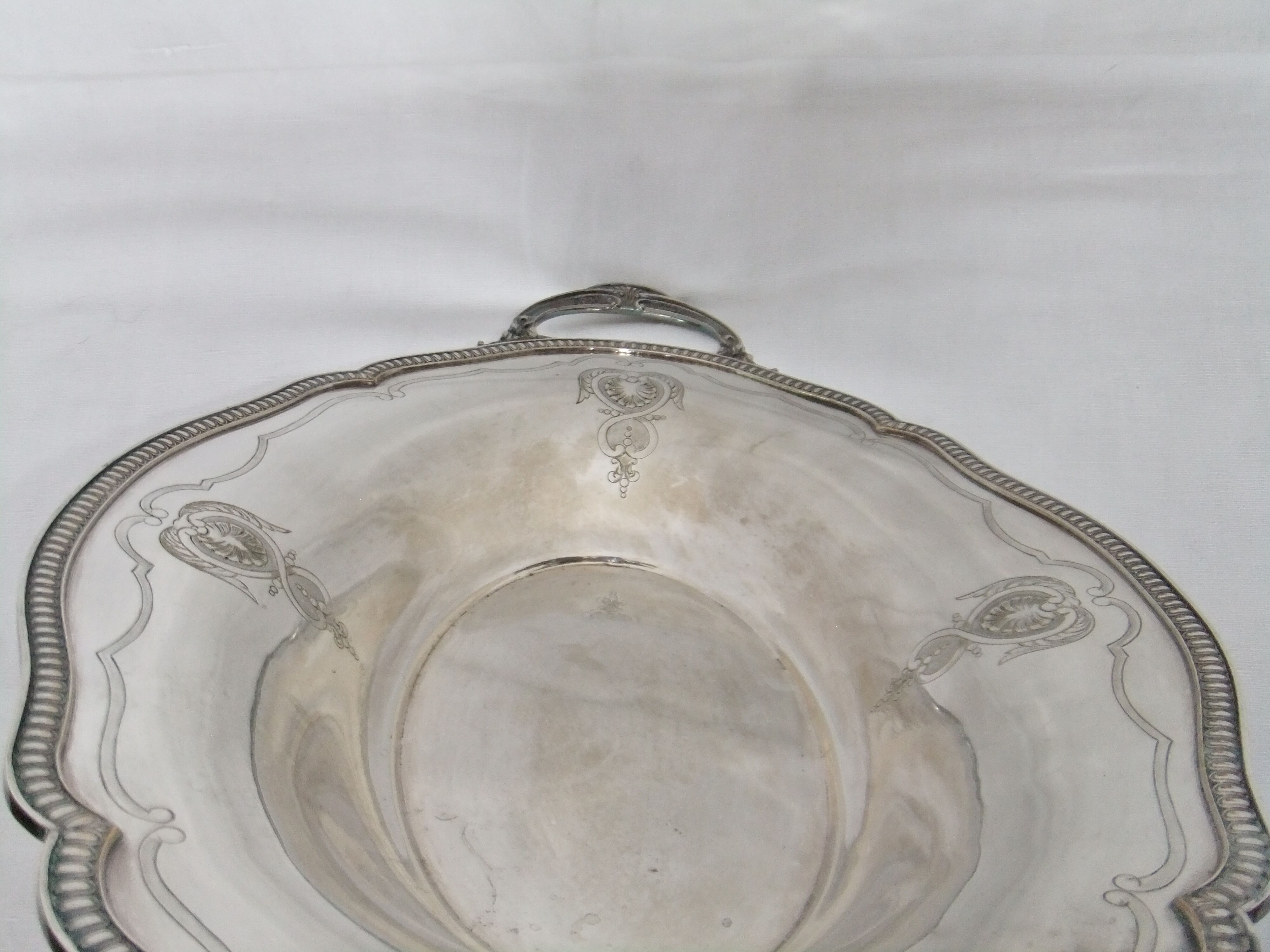 Service silver metal punch bird Phoenix tray handle