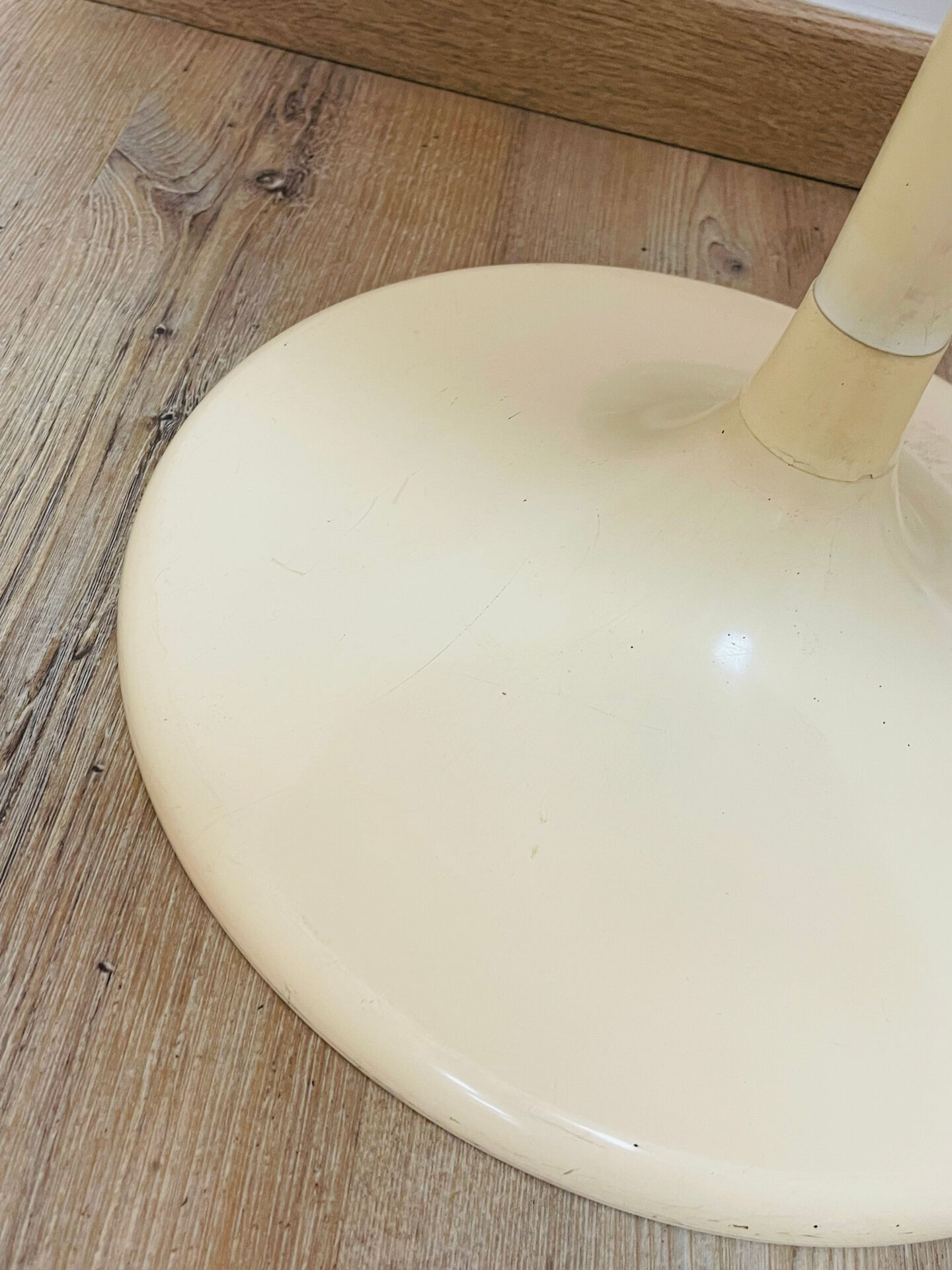 Vintage 1970s Space Age egg chair – Lusch product – mar fabric