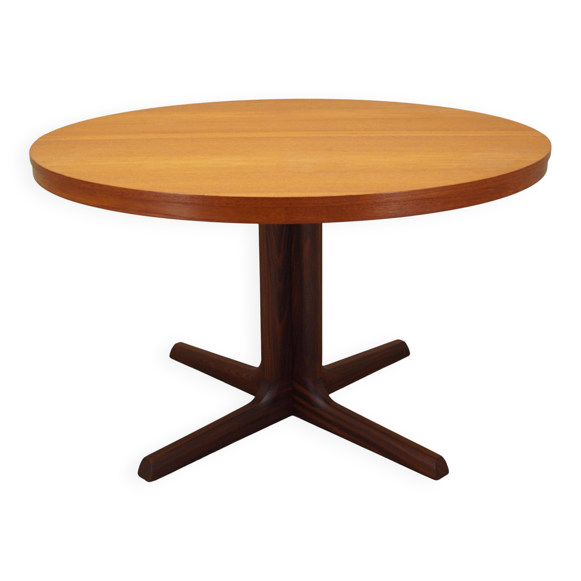 Round teak table, Danish design, 1970s, production: Denmark