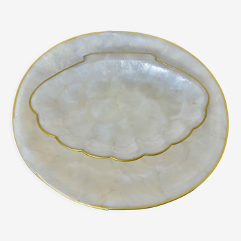Set in Philippine mother-of-pearl, ramekin and plate