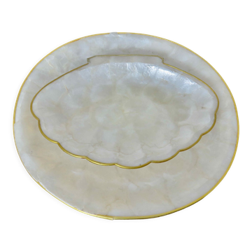 Set in Philippine mother-of-pearl, ramekin and plate