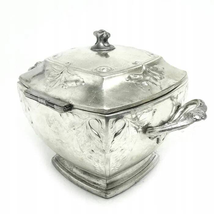 R2C Brothers Buch Sugar Bowl in Art Nouveau Style