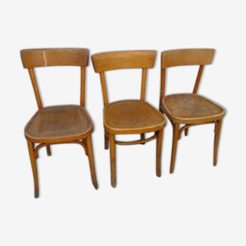 3 chaises de bistrot anciennes en bois