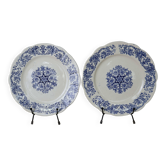 2 anciennes assiettes plates en terre de fer Longchamp Bella, XIXème