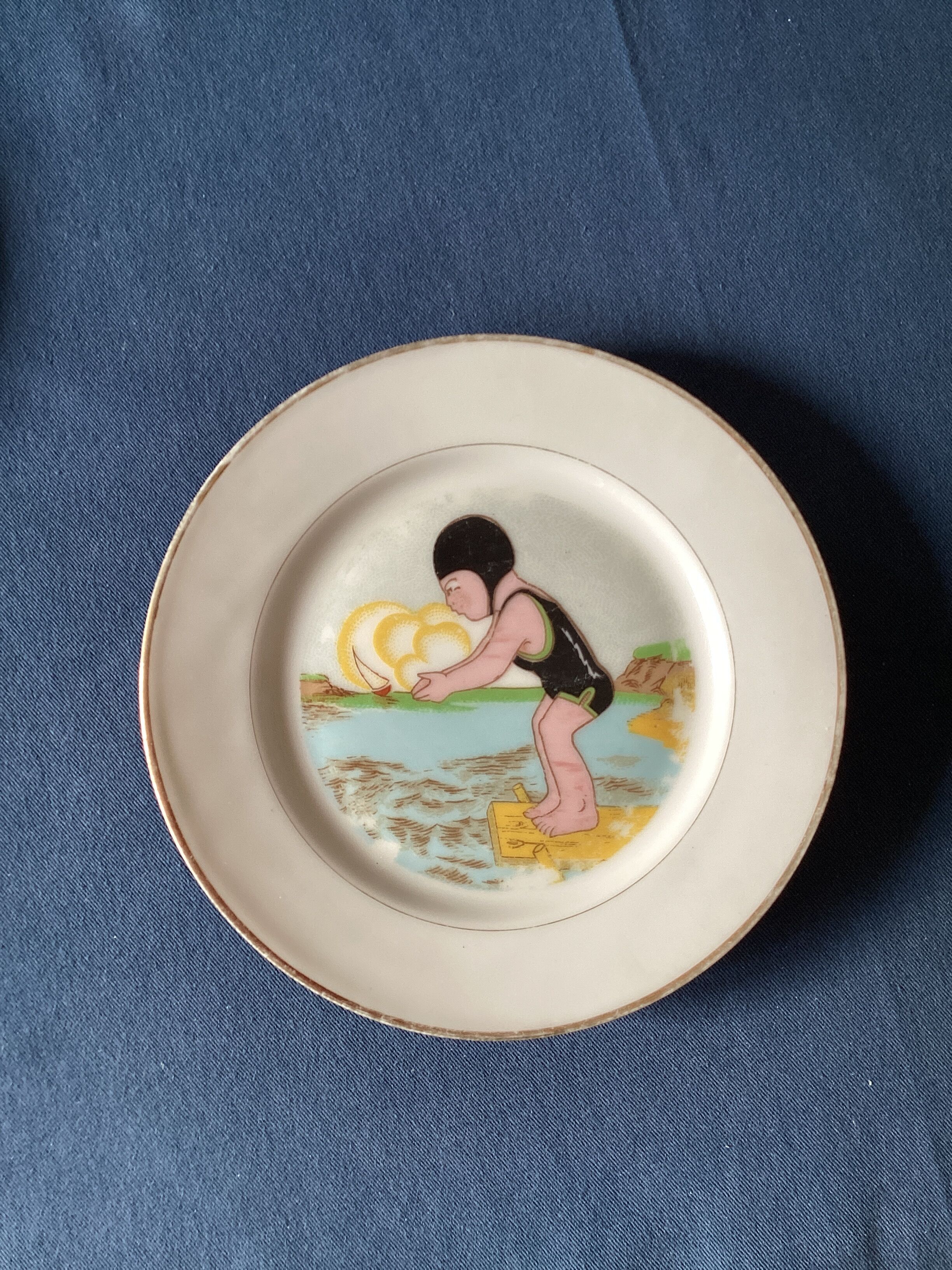 Set of 8 old dessert plates