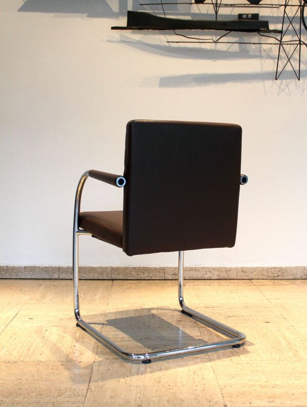 Suite de 6 chaises Visasoft par Antonio Citterio et Glen Oliver pour Vitra.