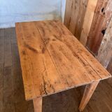 Farm table