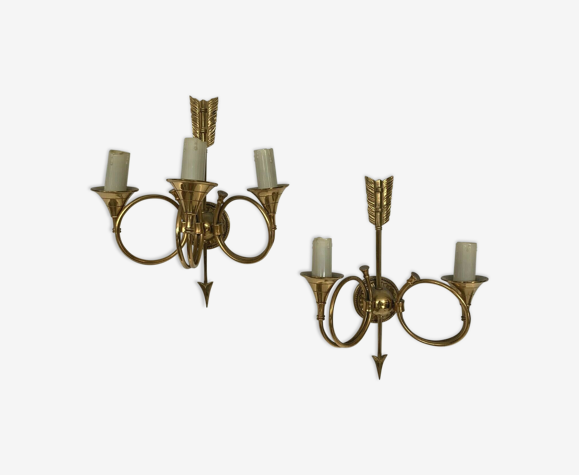 Deux appliques en bronze model aux cors de chasse XX siècle