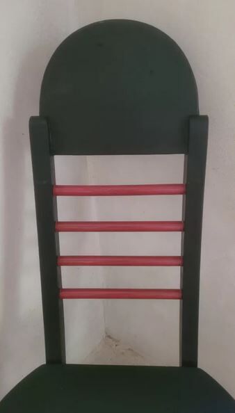 Folding chair 80s red and black