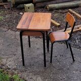Bureau d'écolier coffre avec sa chaise