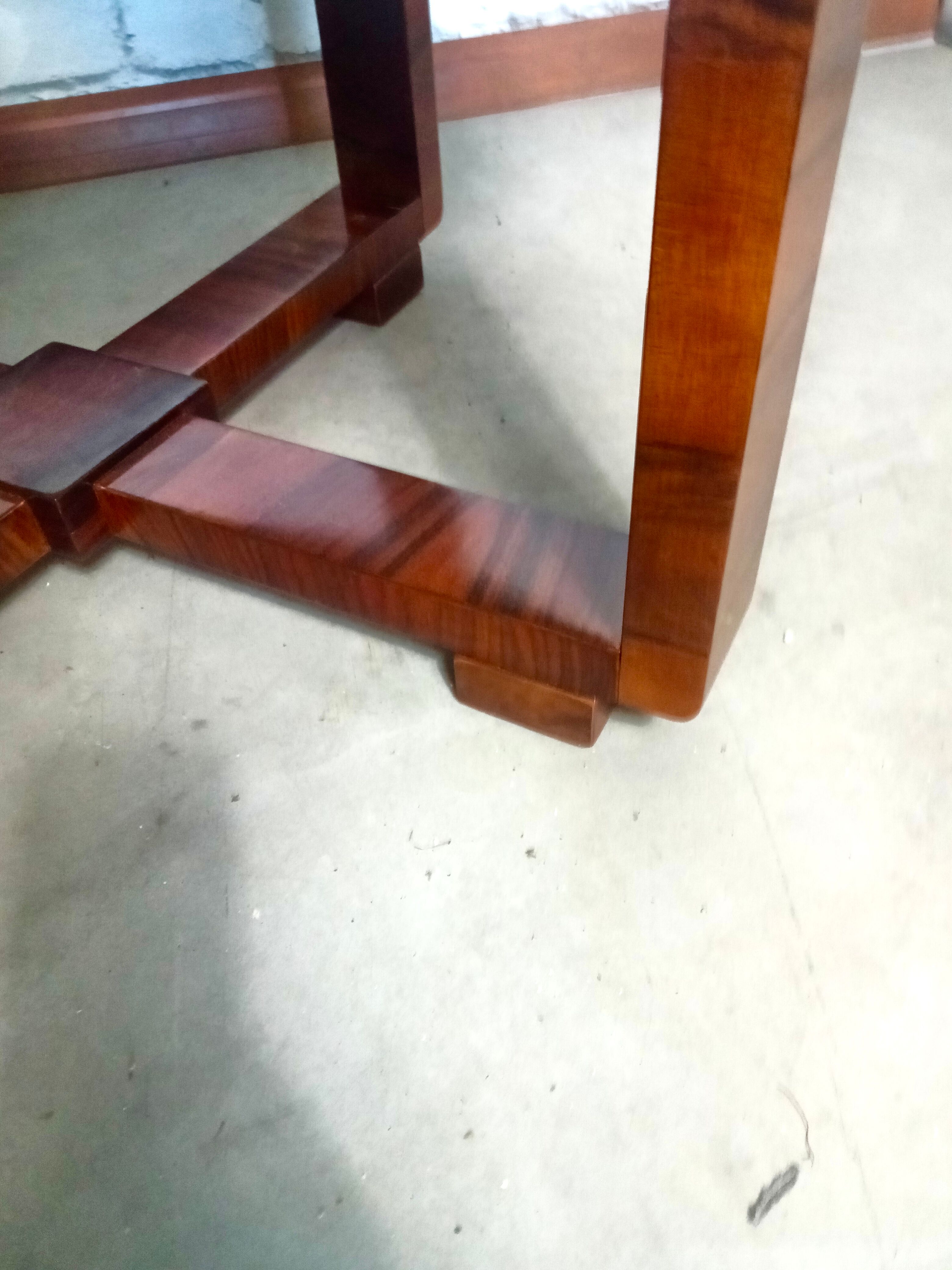 Art deco coffee table, 1930’s