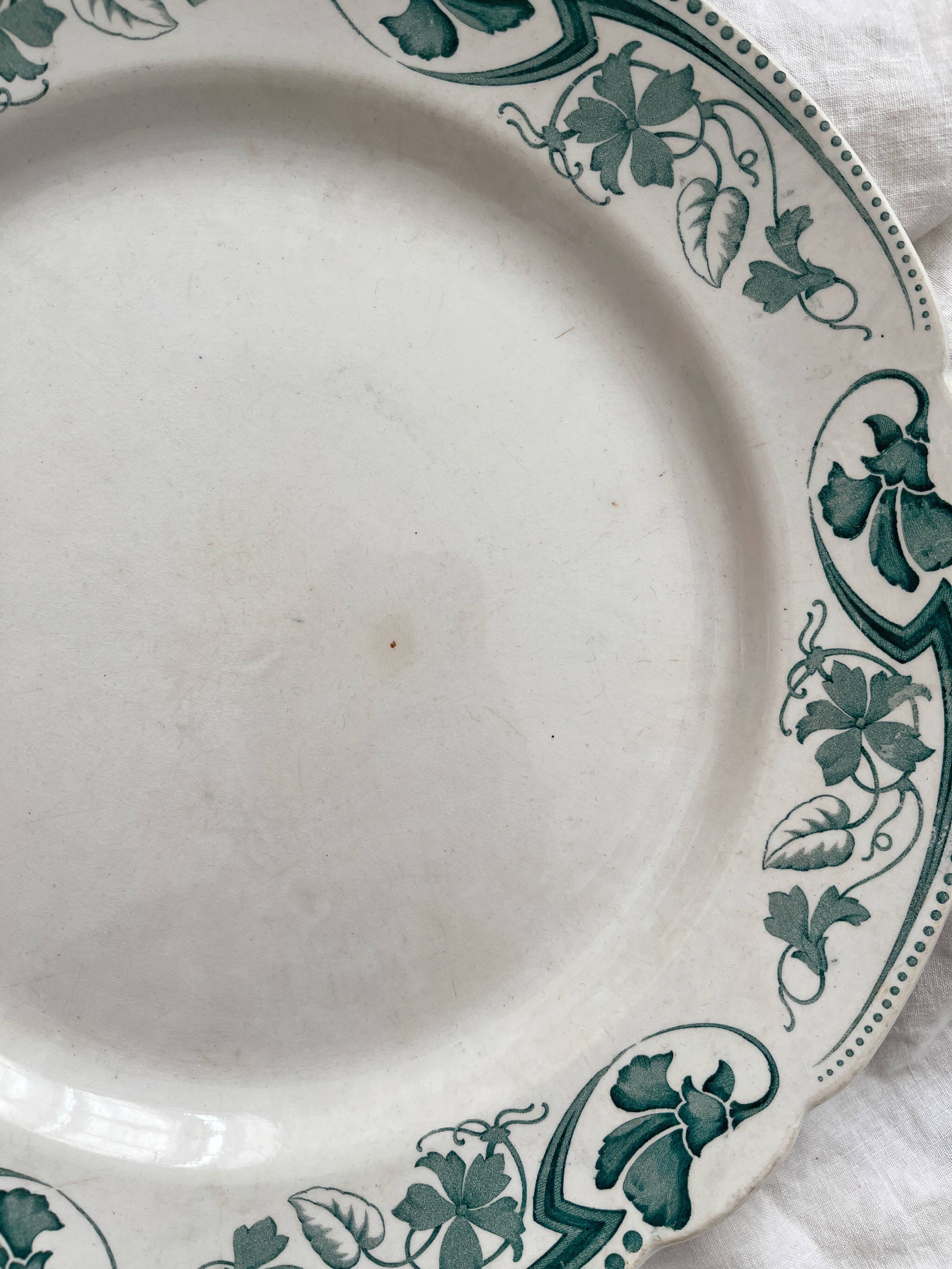 Round ironstone dish "Lucy" KG Lunéville circa 1900