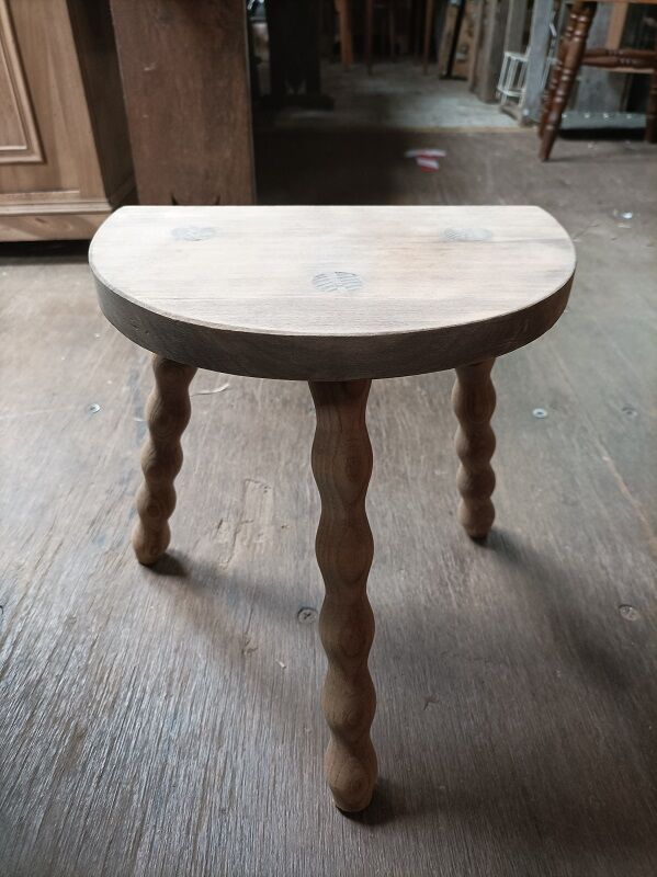 Solid wood stool half legs tripod Aero-gummed dp 0523082