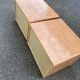 2 tables de chevet françaises Gauthier en bois clair avec 2 tiroirs