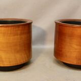 Pair of hobby flower cache pots with interior.
