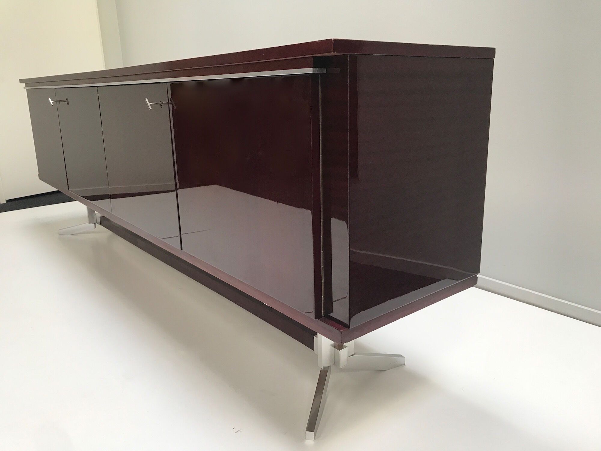 Belgian modernist long mahogany sideboard 1970s