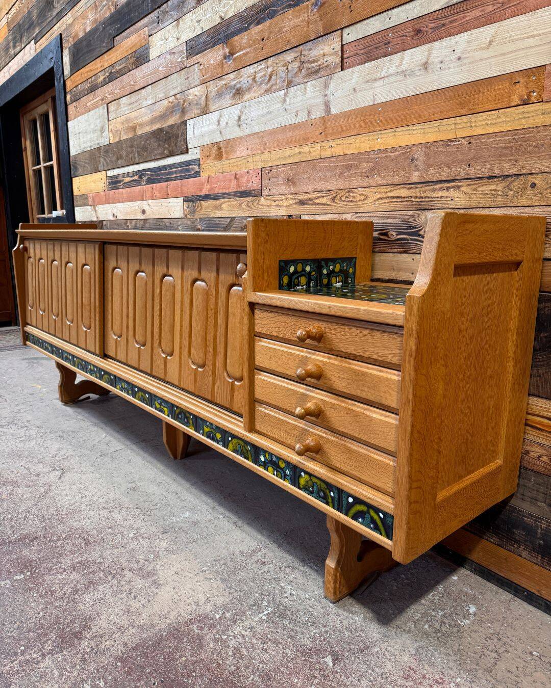 Enfilade "Simon" in oak - Guillerme & Chambron