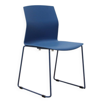 Kabi Wire visitor chair, Akaba