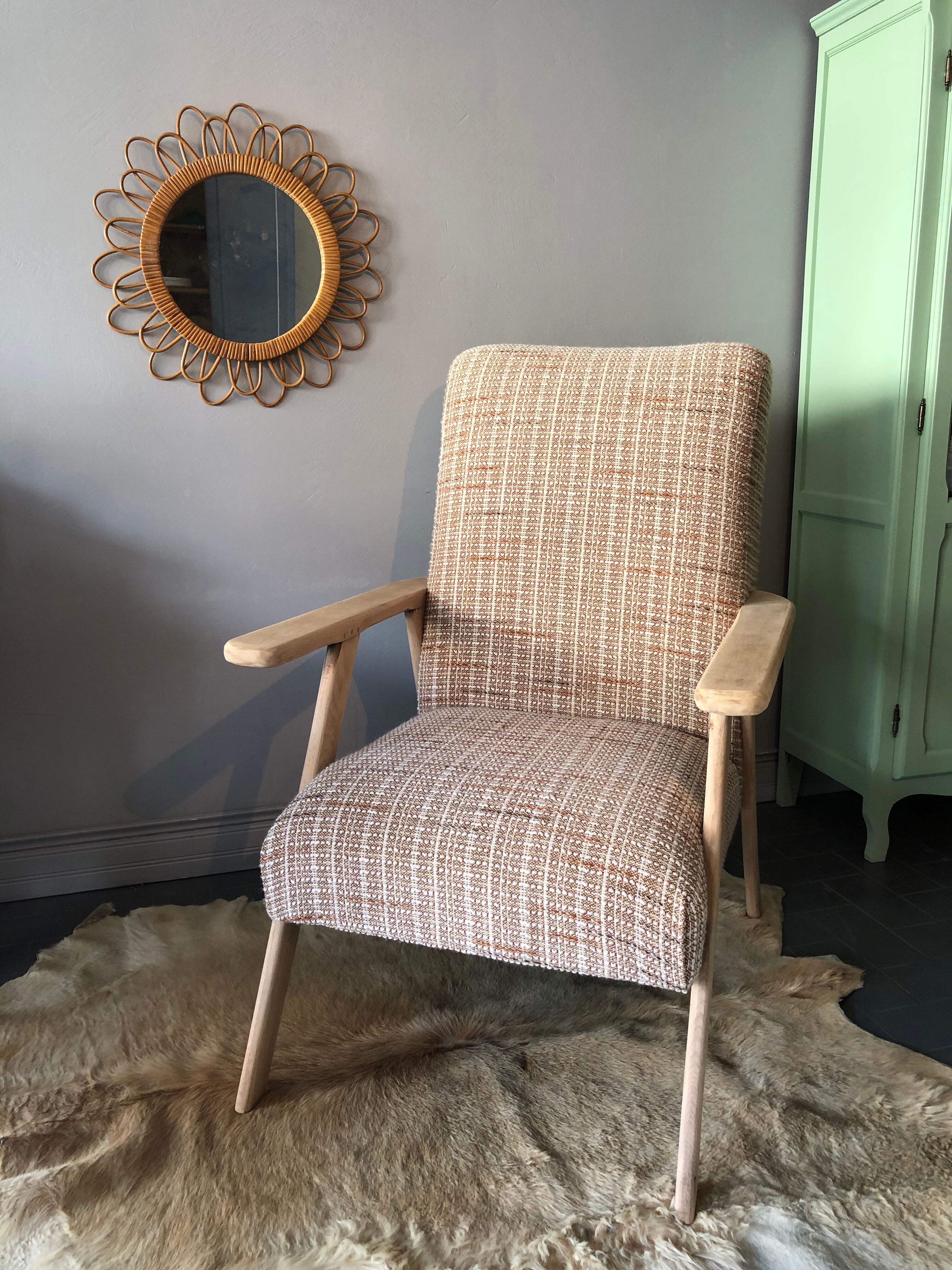 Vintage armchair feet raw compass