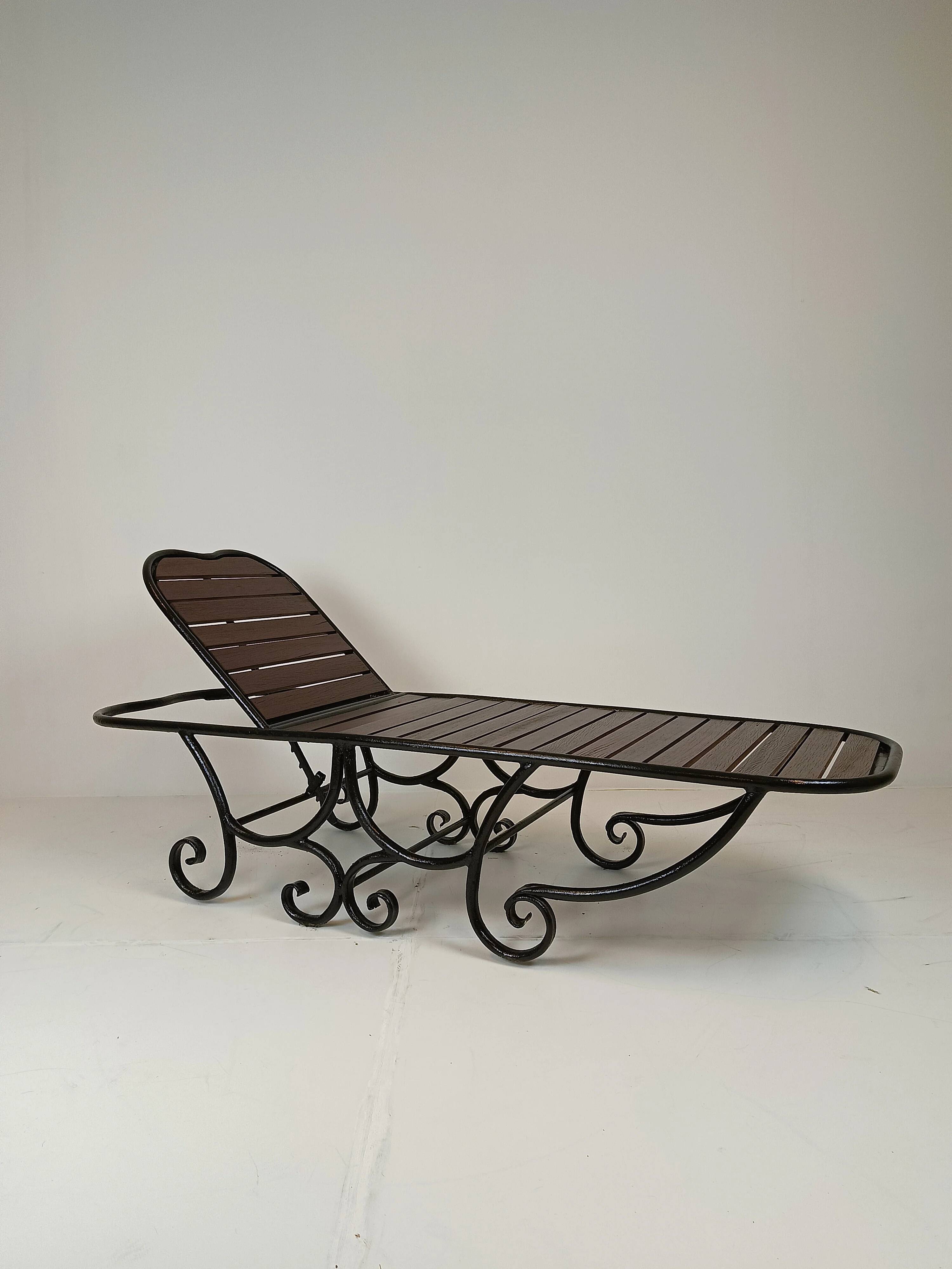 Classic Italian daybed (2)