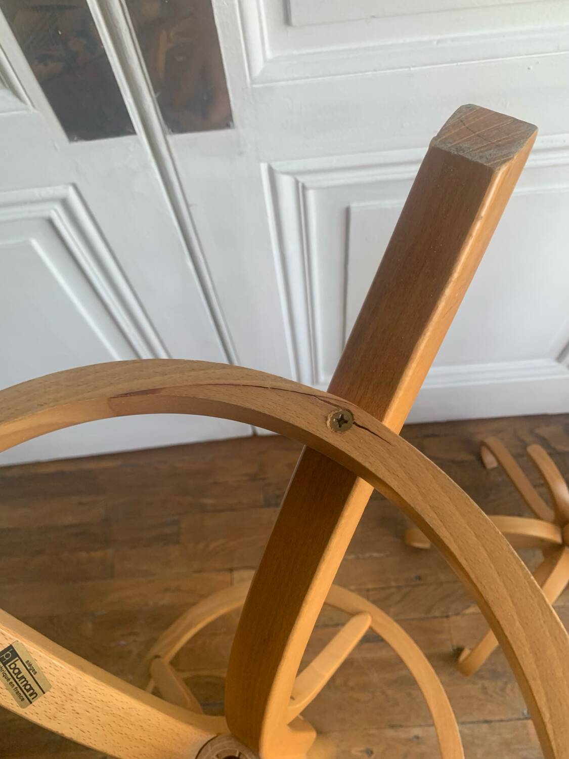 Porte manteau perroquet Baumann