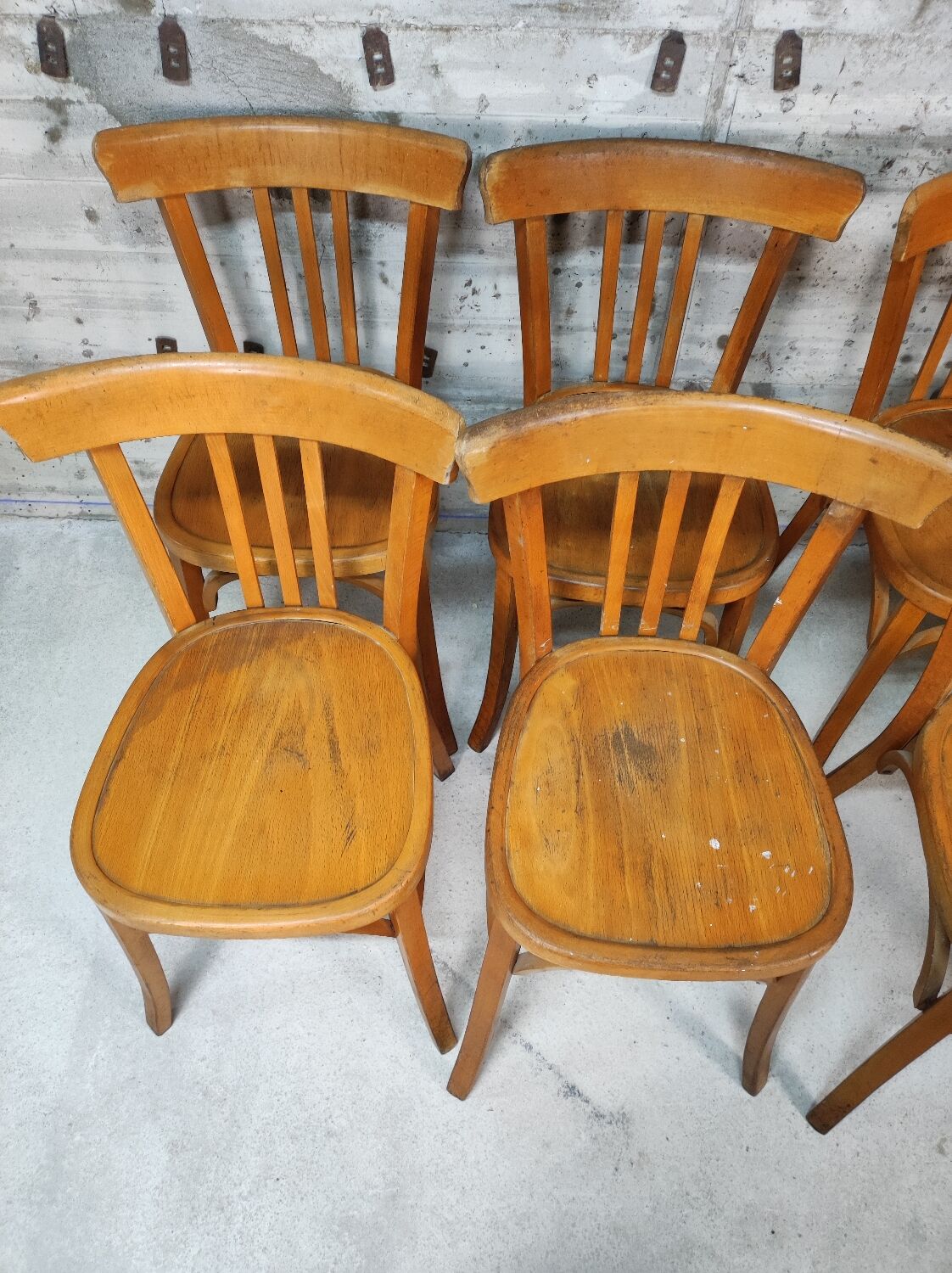 Lot de 8 chaises bistrot