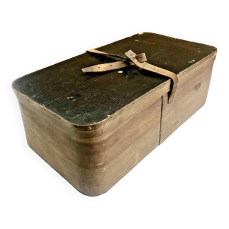 Old large bentwood hat box