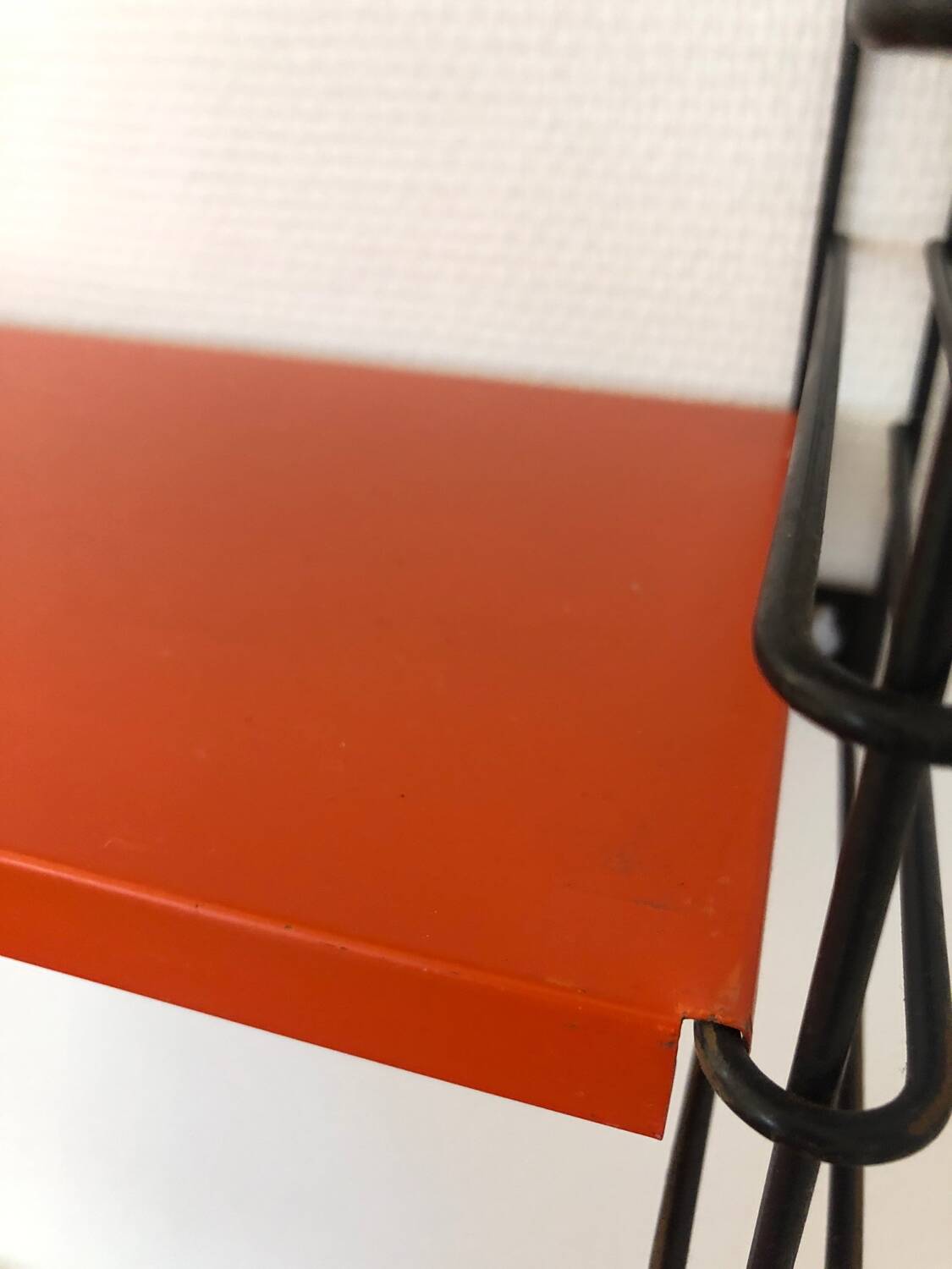 Tomado red shelf, 1970