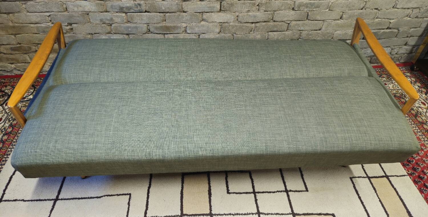 Scandinavian daybed sofa from the 1960s