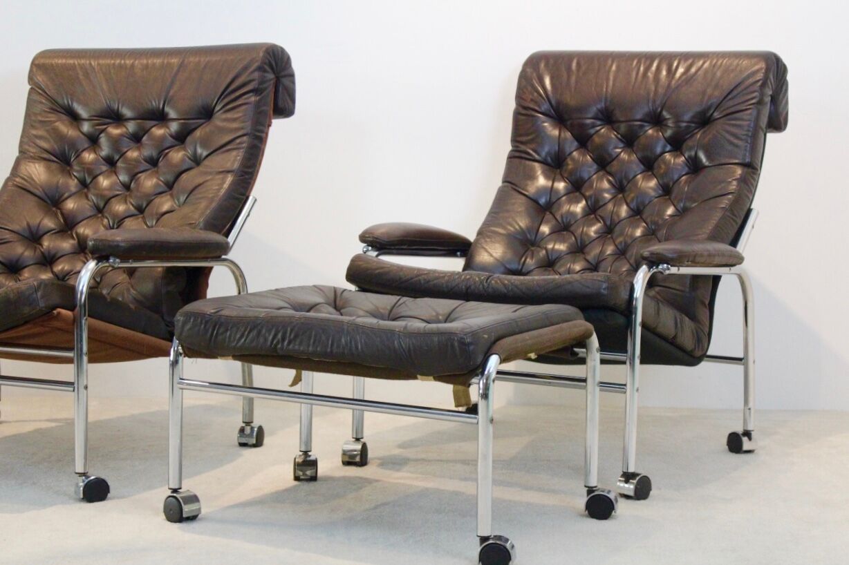 Paire de fauteuils 'bore' en cuir Noboru Nakamura avec pouf, années 1970