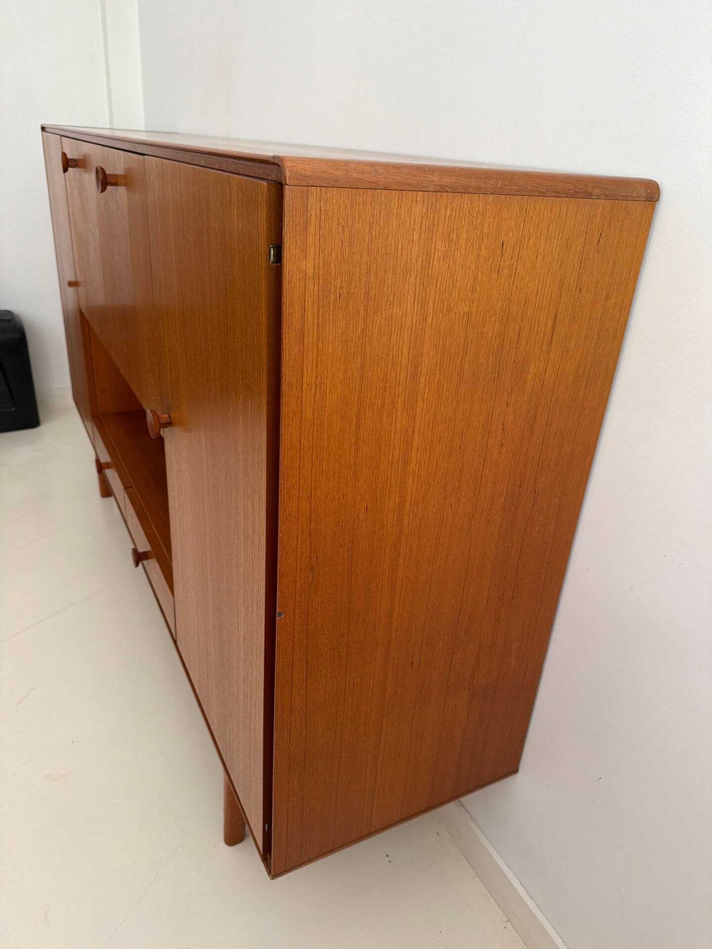 Fristho Secretary Bar Cabinet