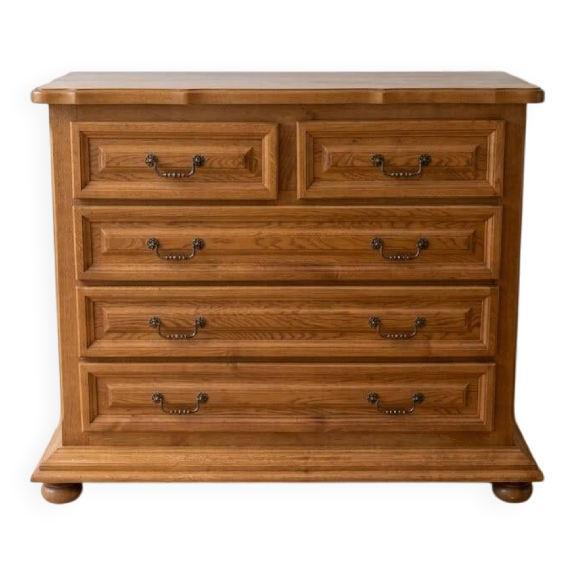 Commode en bois massif