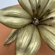 Fleur cendrier laiton massif années 60