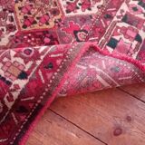 Handmade Persian Bachtiar Rug 295x204cm