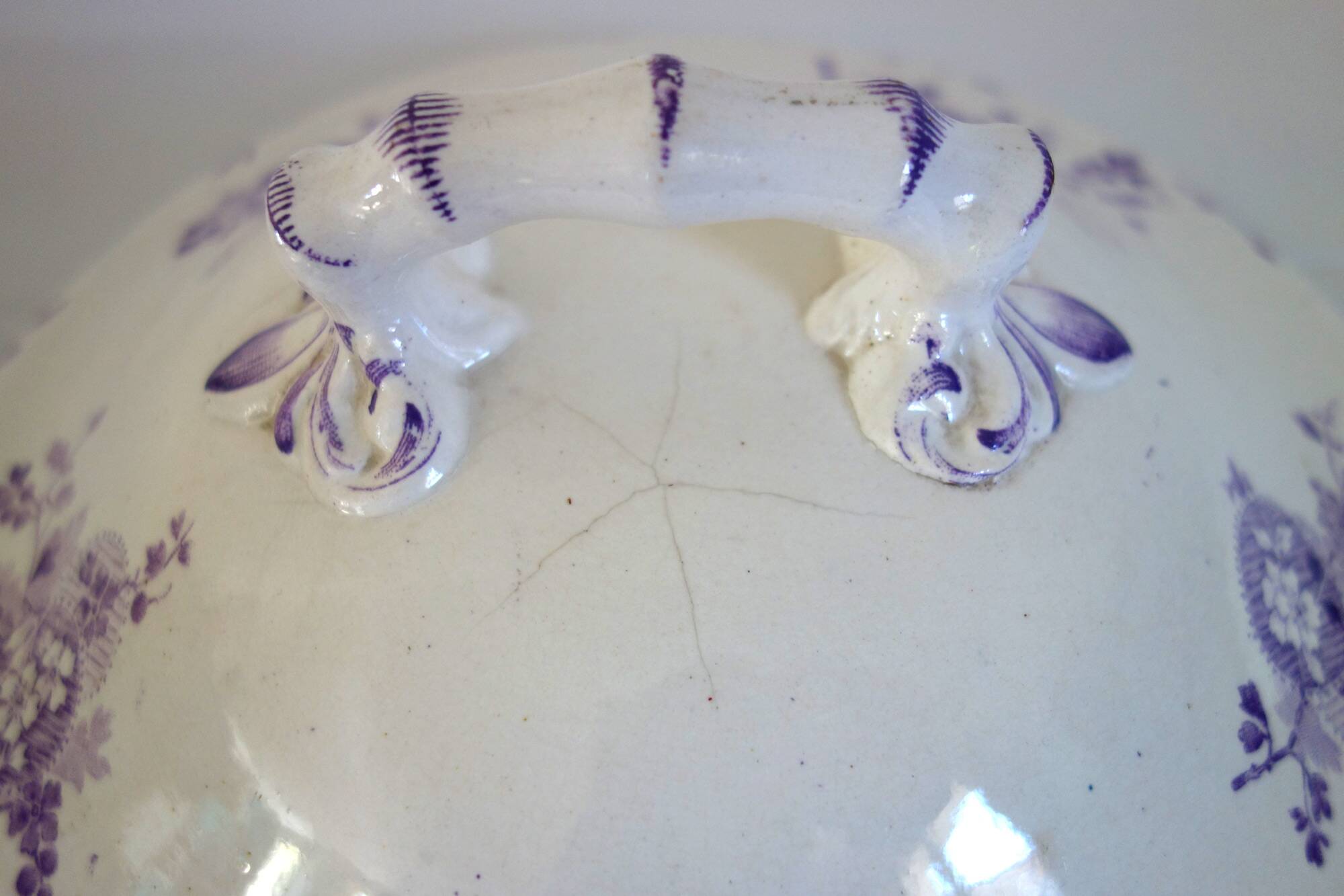 Longwy soup tureen model Hanoi, ironstone, early 20th century.